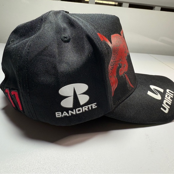 Red Bull Racing Black Cap - Picture 4 of 6